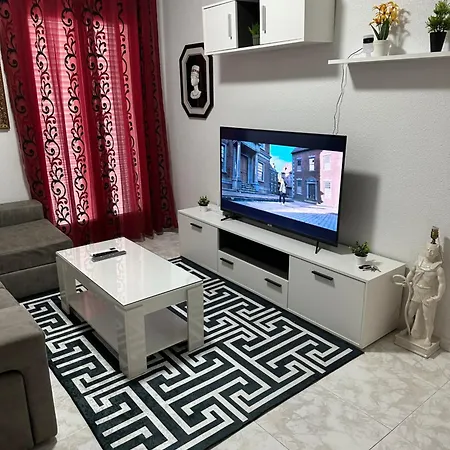 Apartment Luxor